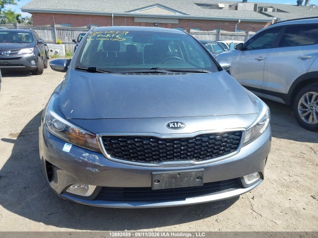 12692559 :رقم المزاد ، 3KPFL4A89HE006007 vin ، 2017 Kia Forte Ex/ex Luxury/ex+ مزاد بيع