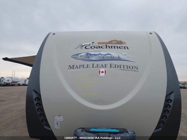 Coachmen Freedom Express 2015 5ZT2FETB7FA018160 Image 12