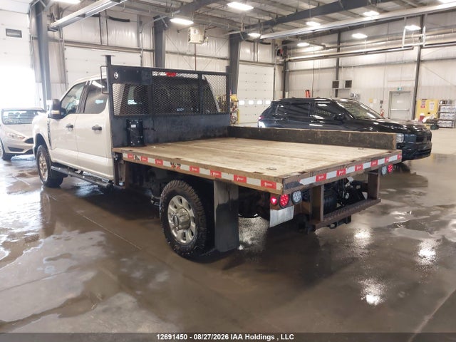 12691450 :رقم المزاد ، 1FT8W3BN5PEC52819 vin ، 2023 Ford F-350 Xlt مزاد بيع