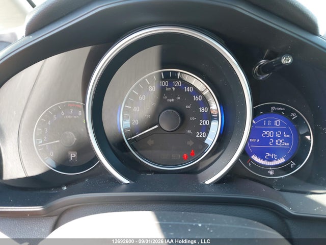 2015 Honda Fit Lx მანქანა იყიდება აუქციონზე, vin: 3HGGK5H51FM104218, აუქციონის ნომერი: 12692600