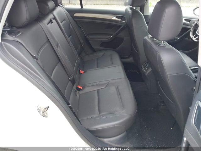 2015 Volkswagen Golf 1.8 Tsi Comfortline/1.8 Tsi Highline/1.8 Tsi Trendline მანქანა იყიდება აუქციონზე, vin: 3VW217AU8FM088931, აუქციონის ნომერი: 12692605