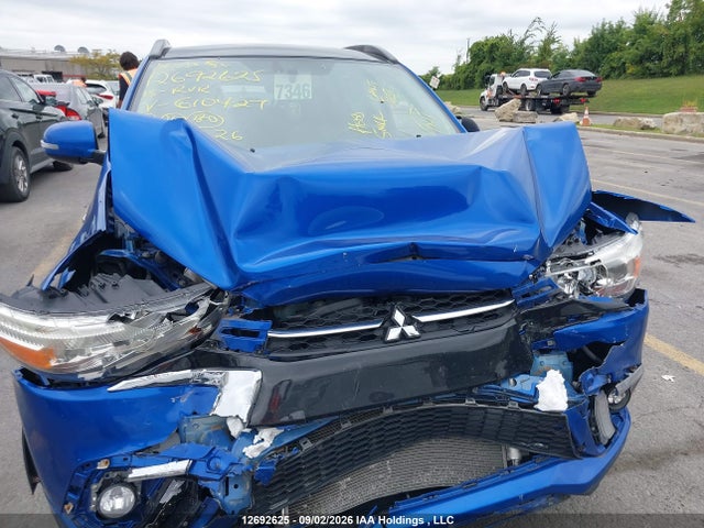 Продаж на аукціоні авто 2018 Mitsubishi Rvr Se Limited/gt, vin: JA4AJ4AW1JZ610427, номер лоту: 12692625