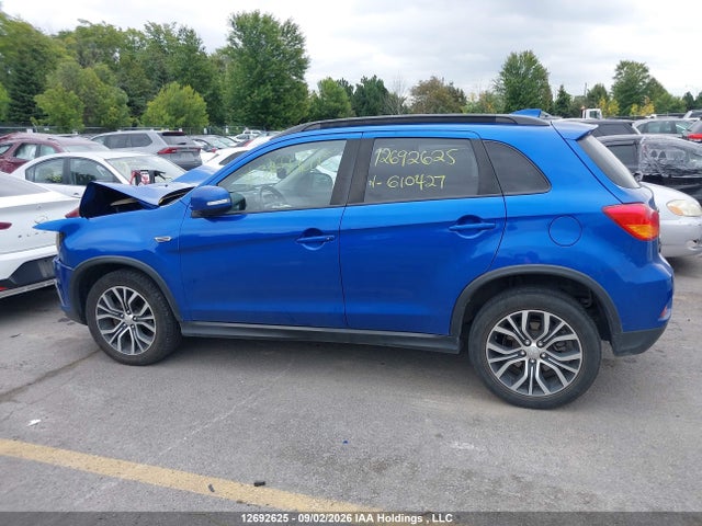 Продаж на аукціоні авто 2018 Mitsubishi Rvr Se Limited/gt, vin: JA4AJ4AW1JZ610427, номер лоту: 12692625