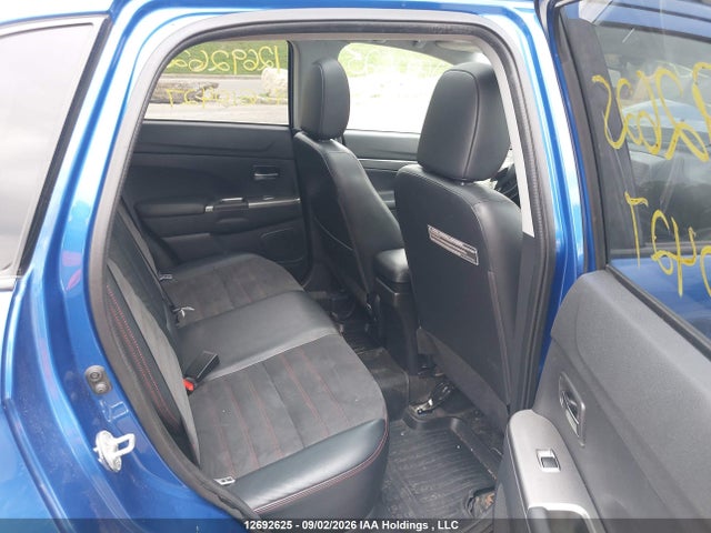 Продаж на аукціоні авто 2018 Mitsubishi Rvr Se Limited/gt, vin: JA4AJ4AW1JZ610427, номер лоту: 12692625