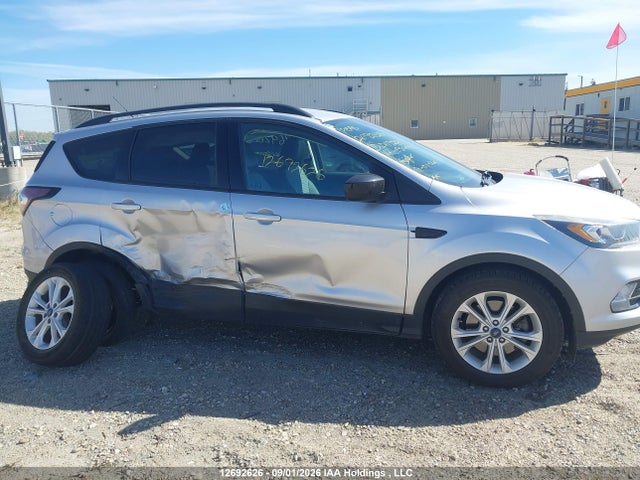 Ford ESCAPE SE 2017 1FMCU0G95HUD69281 Image 6