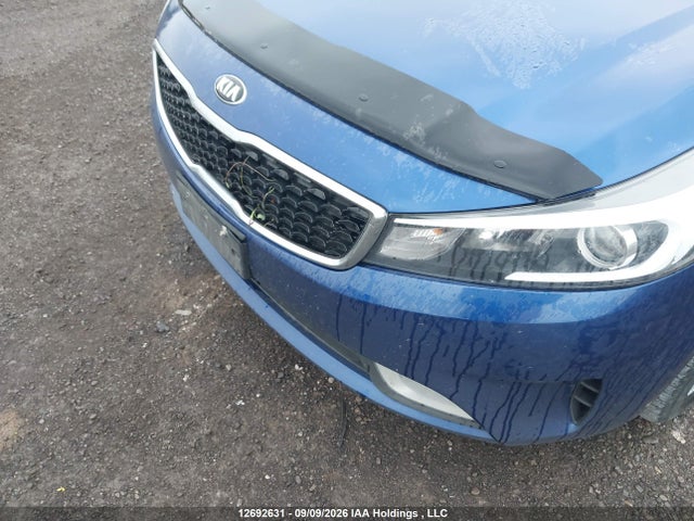 2018 Kia Forte მანქანა იყიდება აუქციონზე, vin: 3KPFL4A71JE281156, აუქციონის ნომერი: 12692631