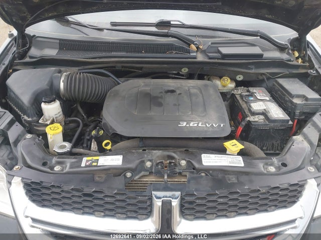 12692641 :رقم المزاد ، 2C4RDGBG2FR725323 vin ، 2015 Dodge Grand Caravan Se مزاد بيع