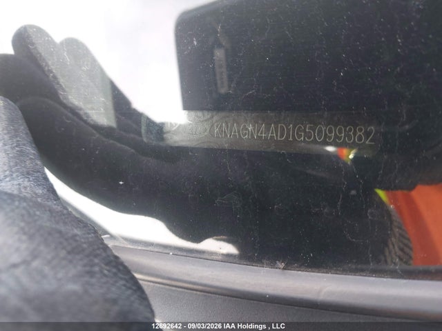KIA Optima 2016 KNAGN4AD1G5099382 Image 18
