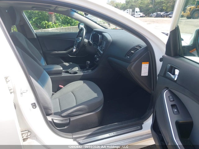 KIA Optima 2016 KNAGN4AD1G5099382 Image 5