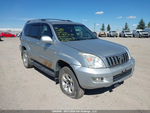 12692659 :رقم المزاد ، KDJ1200084767 vin ، 2005 Toyota Land Cruiser مزاد بيع