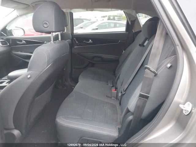 Продажа на аукционе авто 2018 Kia Sorento Lx/l, vin: 5XYPGDA50JG377709, номер лота: 12692679