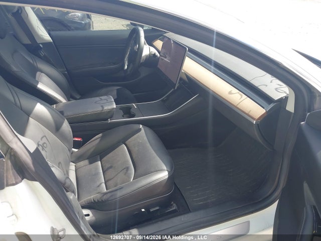 Auction sale of the 2018 Tesla Model 3, vin: 5YJ3E1EB6JF107247, lot number: 12692707