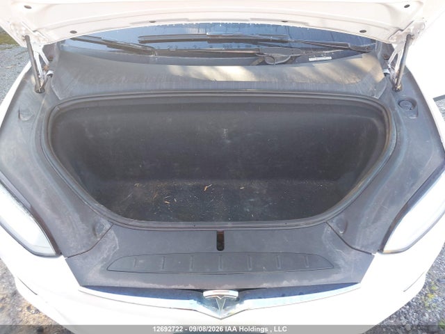 12692722 :رقم المزاد ، 5YJXCBE25LF256412 vin ، 2020 Tesla Model X مزاد بيع