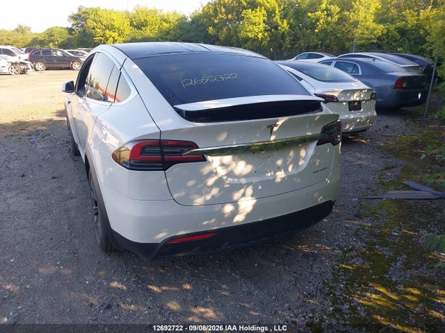 12692722 :رقم المزاد ، 5YJXCBE25LF256412 vin ، 2020 Tesla Model X مزاد بيع