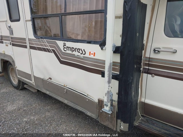 Продаж на аукціоні авто 1988 Ford Econoline E350 Cutaway Van, vin: 1FDKE30GXJHB87996, номер лоту: 12692730