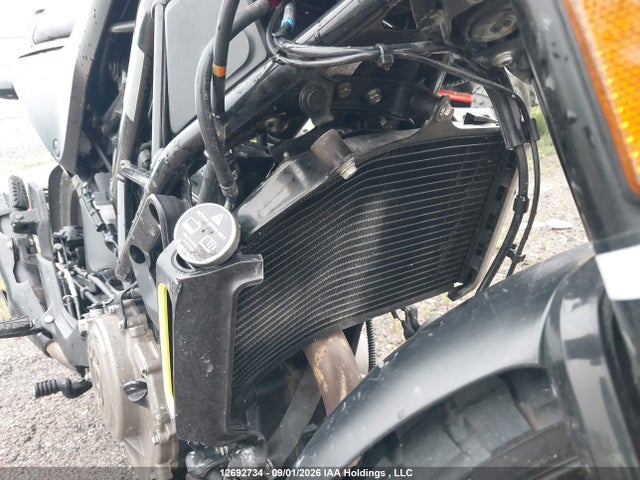 Продаж на аукціоні авто 2022 Husqvarna Vitpilen 401/svartpilen 401, vin: MD2JUJ402NC209734, номер лоту: 12692734