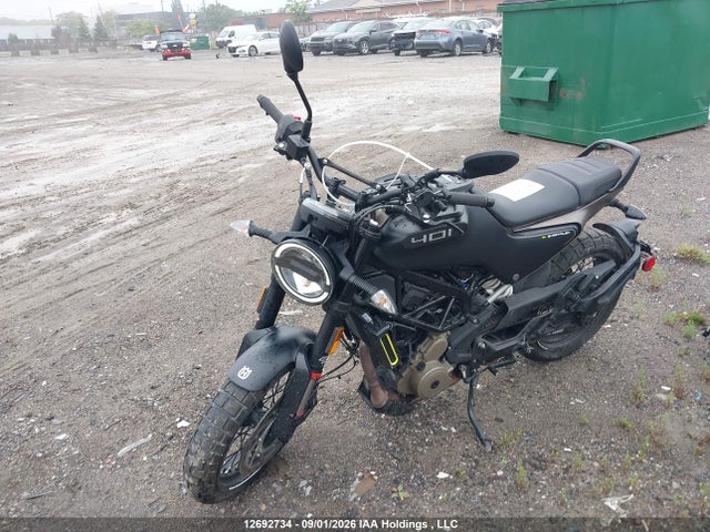 Продаж на аукціоні авто 2022 Husqvarna Vitpilen 401/svartpilen 401, vin: MD2JUJ402NC209734, номер лоту: 12692734