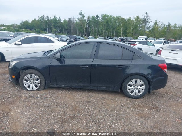1G1PL5SH3E7235599 Chevrolet Cruze 2ls