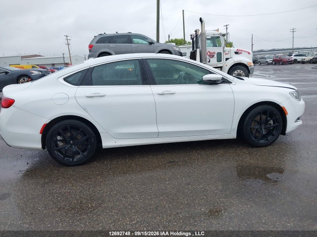 Продаж на аукціоні авто 2016 Chrysler 200 C, vin: 1C3CCCCG5GN187011, номер лоту: 12692748