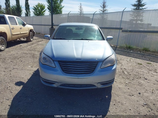Aukcja sprzedaży 2013 Chrysler 200 Touring, vin: 1C3CCBBB2DN611658, numer aukcji: 12692753