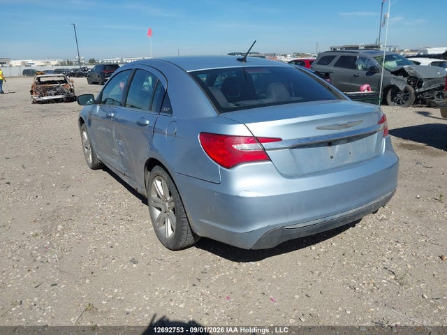 Aukcja sprzedaży 2013 Chrysler 200 Touring, vin: 1C3CCBBB2DN611658, numer aukcji: 12692753
