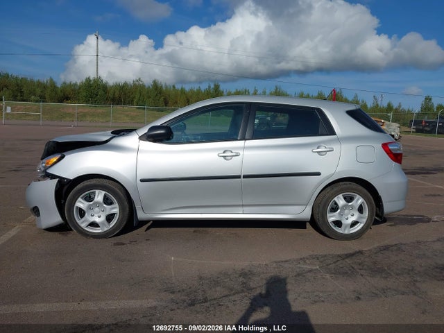 12692755 :رقم المزاد ، 2T1KU4EE8EC135894 vin ، 2014 Toyota Matrix Wagon مزاد بيع