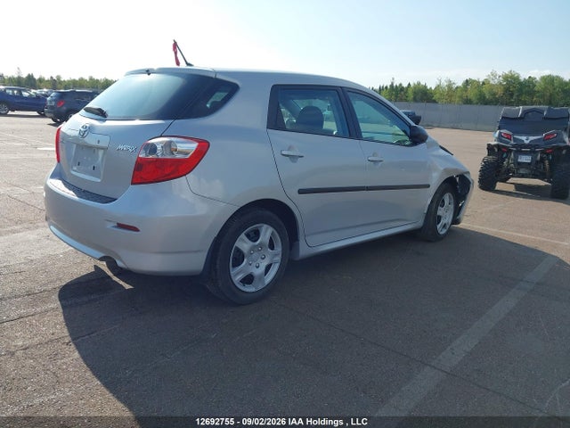 12692755 :رقم المزاد ، 2T1KU4EE8EC135894 vin ، 2014 Toyota Matrix Wagon مزاد بيع