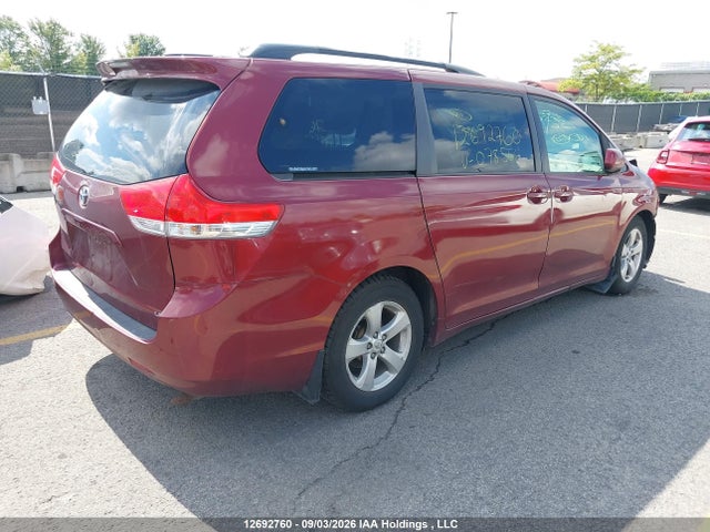 Продаж на аукціоні авто 2011 Toyota Sienna Le 8 Passenger, vin: 5TDKK3DC8BS078566, номер лоту: 12692760
