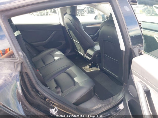 5YJ3E1EA8NF356369 Tesla MODEL 3