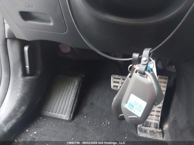 Продажа на аукционе авто 2026 Kia Sportage Ex/ex Premium, vin: KNDPVCDF1T7465768, номер лота: 12692790