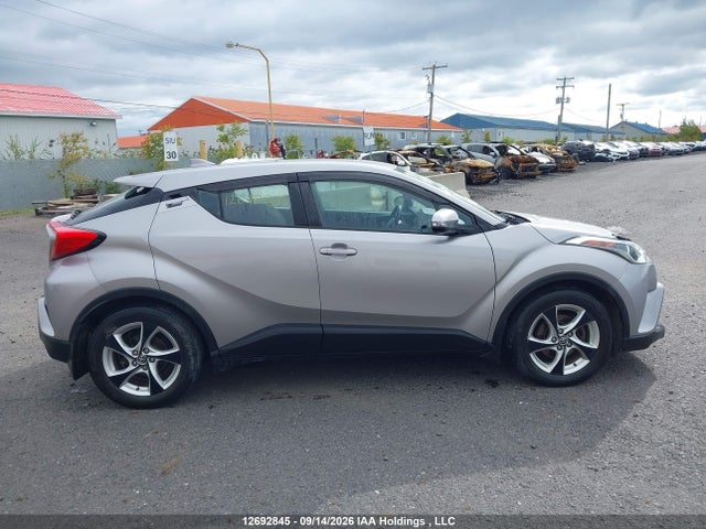 Продажа на аукционе авто 2018 Toyota C-hr Xle/xle Premium, vin: NMTKHMBX3JR041643, номер лота: 12692845