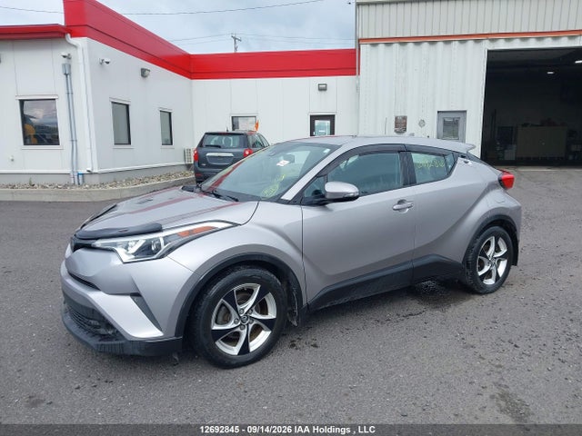 NMTKHMBX3JR041643 Toyota C-hr Xle/xle Premium