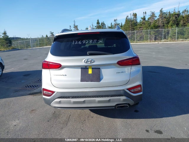 2020 Hyundai Santa Fe Preferred Turbo Awd With Sun And Leather Package მანქანა იყიდება აუქციონზე, vin: 5NMS3CAA8LH176341, აუქციონის ნომერი: 12692887