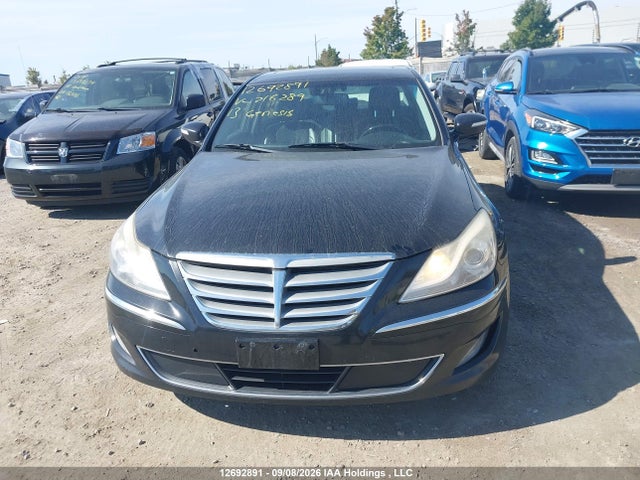 Продаж на аукціоні авто 2013 Hyundai Genesis 3.8l, vin: KMHGC4DD4DU216289, номер лоту: 12692891