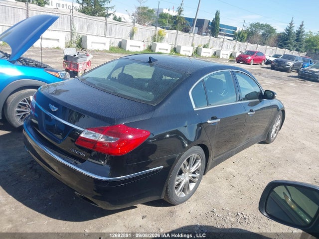 Продаж на аукціоні авто 2013 Hyundai Genesis 3.8l, vin: KMHGC4DD4DU216289, номер лоту: 12692891