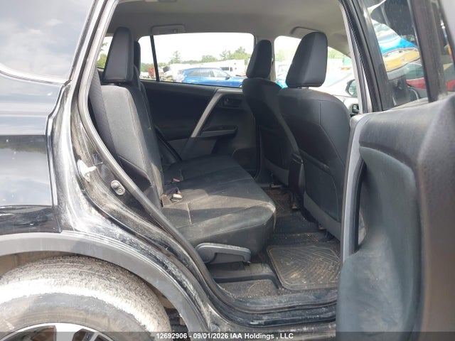12692906 :رقم المزاد ، 2T3BFREV0JW824304 vin ، 2018 Toyota Rav4 مزاد بيع