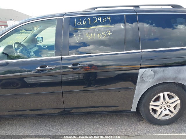 12692909 :رقم المزاد ، 5FNRL38885B511037 vin ، 2005 Honda Odyssey Touring مزاد بيع