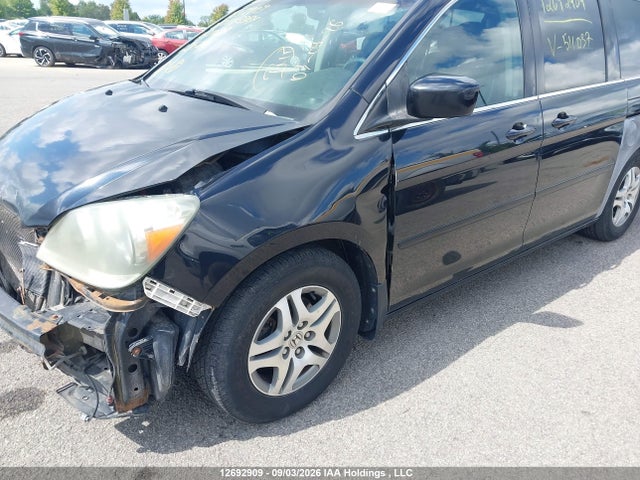 12692909 :رقم المزاد ، 5FNRL38885B511037 vin ، 2005 Honda Odyssey Touring مزاد بيع