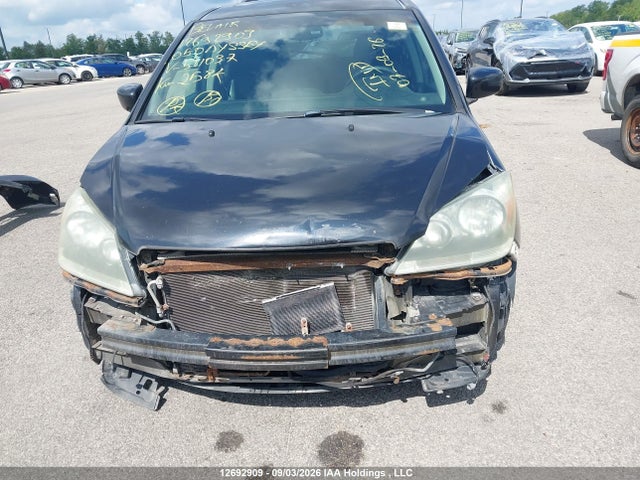12692909 :رقم المزاد ، 5FNRL38885B511037 vin ، 2005 Honda Odyssey Touring مزاد بيع