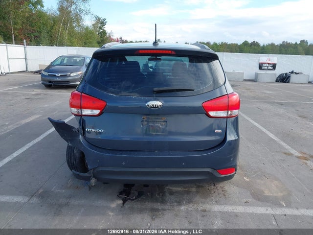 KIA Rondo 2014 KNAHT8A33E7021471 Image 16