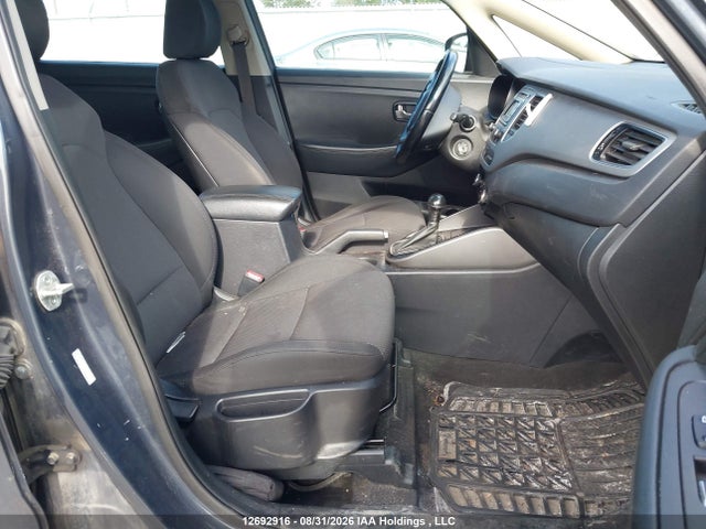 KIA Rondo 2014 KNAHT8A33E7021471 Image 5
