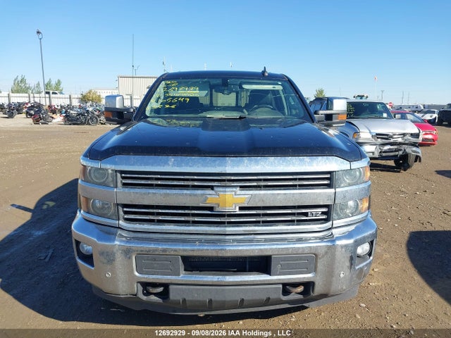 2017 Chevrolet Silverado 2500hd Ltz მანქანა იყიდება აუქციონზე, vin: 1GC1KWEG7HF105649, აუქციონის ნომერი: 12692929