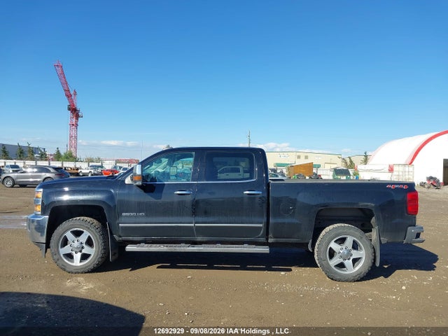 1GC1KWEG7HF105649 Chevrolet Silverado 2500hd Ltz