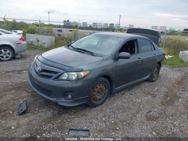 12692944 :رقم المزاد ، 2T1BU4EE4CC774383 vin ، 2012 Toyota Corolla S مزاد بيع