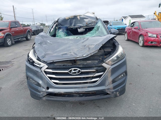 2017 Hyundai Tucson Premium მანქანა იყიდება აუქციონზე, vin: KM8J33A40HU435048, აუქციონის ნომერი: 12692960