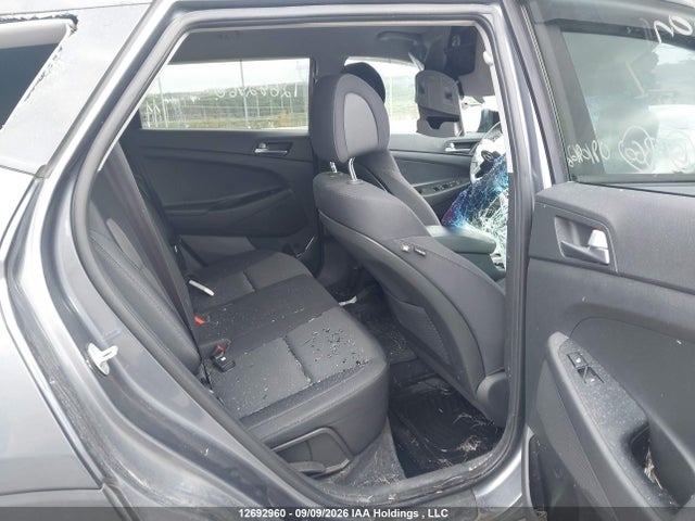 2017 Hyundai Tucson Premium მანქანა იყიდება აუქციონზე, vin: KM8J33A40HU435048, აუქციონის ნომერი: 12692960