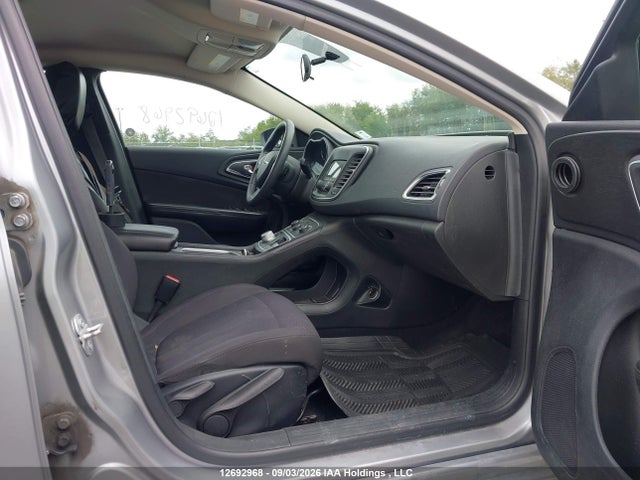 Aukcja sprzedaży 2015 Chrysler 200 Lx, vin: 1C3CCCFB2FN549973, numer aukcji: 12692968
