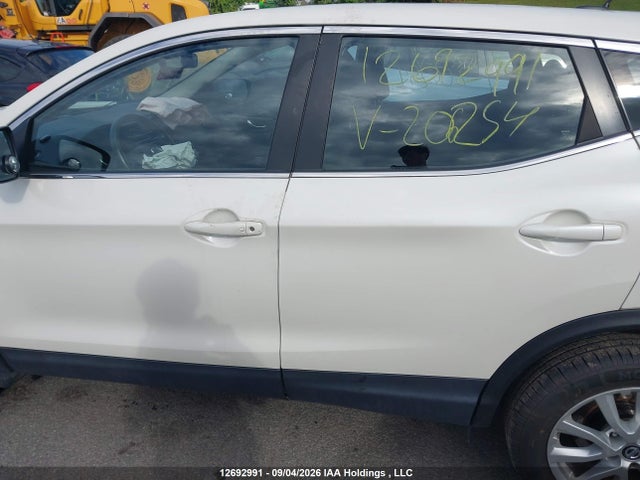 12692991 :رقم المزاد ، JN1BJ1CR8JW206254 vin ، 2018 Nissan Qashqai S/sl/sv مزاد بيع
