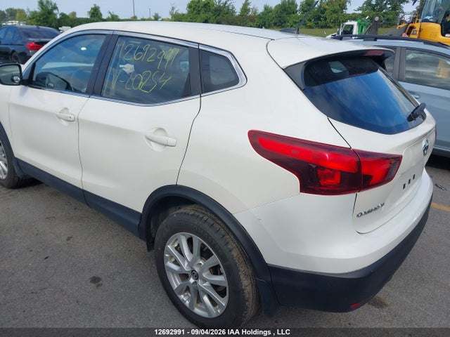 12692991 :رقم المزاد ، JN1BJ1CR8JW206254 vin ، 2018 Nissan Qashqai S/sl/sv مزاد بيع