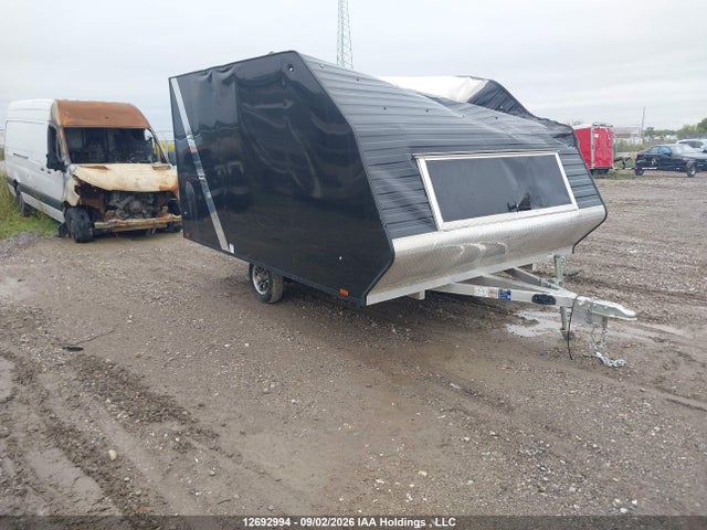 Lightning Enclosed Trailer 2026 5NHULT117TM142664 main image